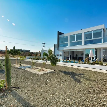 Villa Manta Chrysos - Brand New Luxury 3 Bedroom Protaras Villa With Private Pool Villa