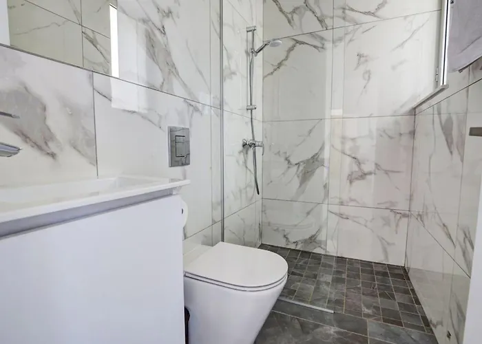 Manta Chrysos - Brand New Luxury 3 Bedroom Vila